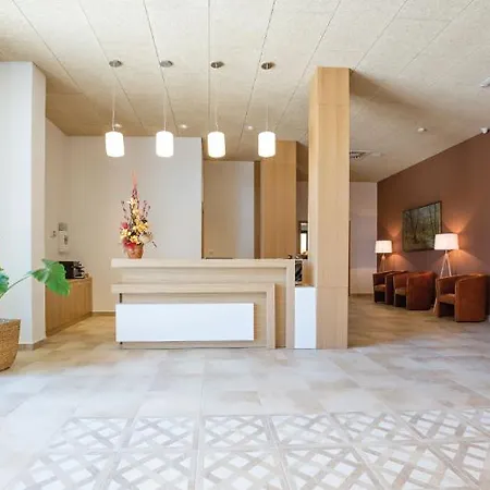 Etno Complex Vrdnicka Kula 4*