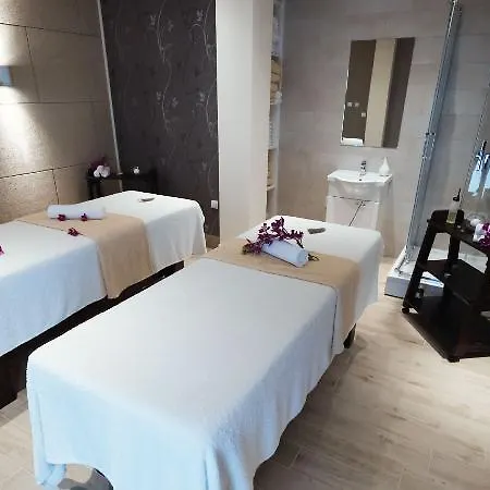 Etno Complex Vrdnicka Kula 4*