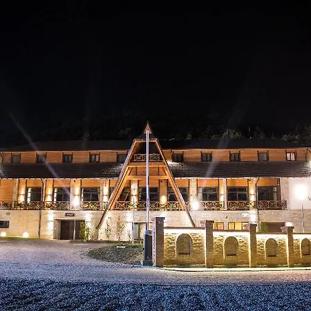Etno Complex Vrdnicka Kula 4* Vrdnik