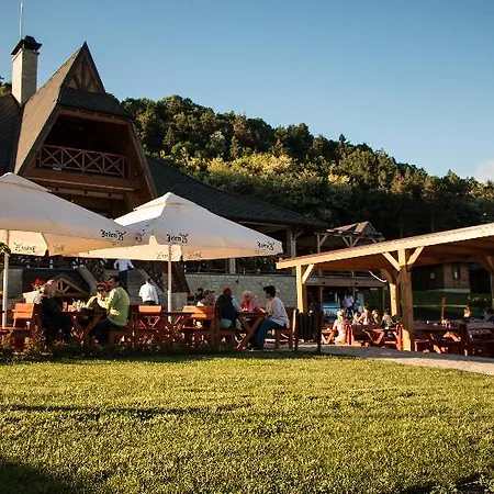 Etno Complex Vrdnicka Kula Hotel